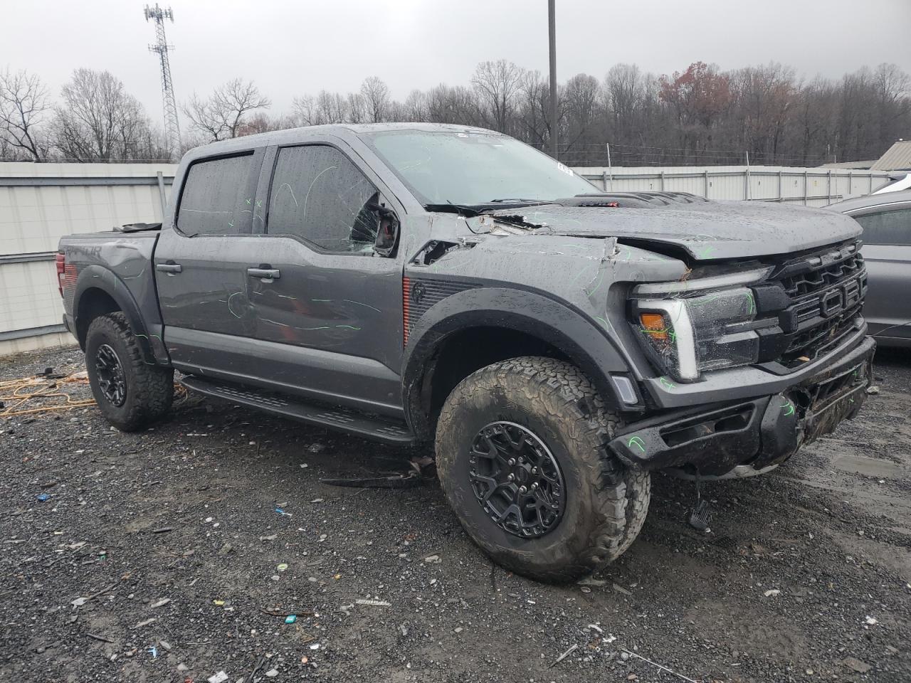 Ford F150 Raptor R