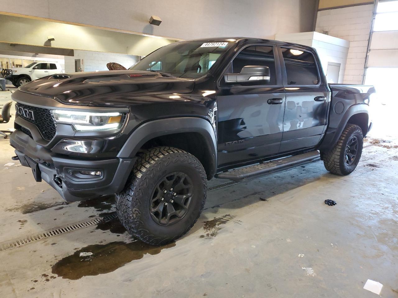 RAM TRX