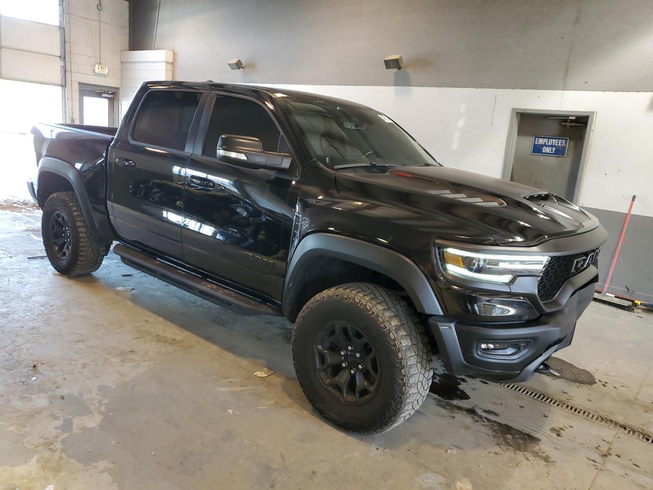 RAM TRX